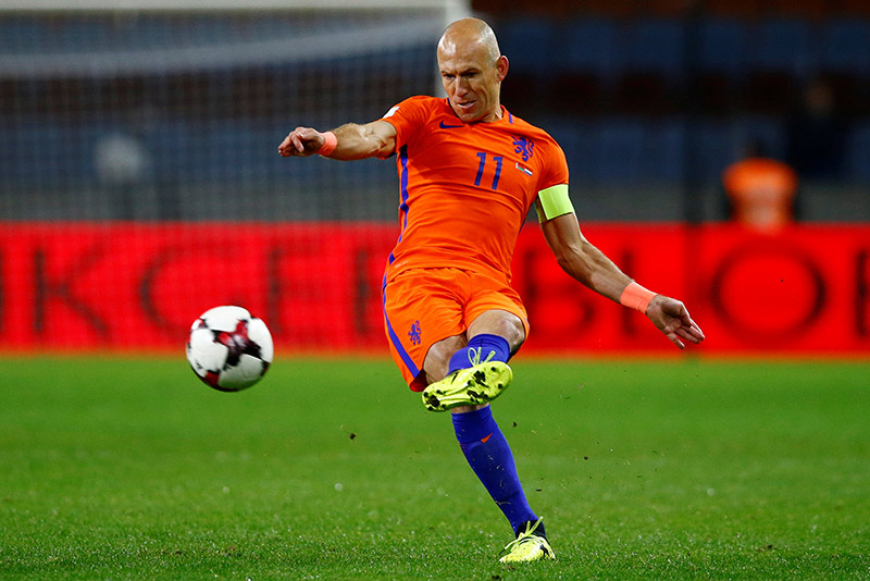 Top Những “Kèo Trái” Hay Nhất Lịch Sử Bóng Đá 3 Arjen Robben – Khi một động tác trở thành thương hiệu